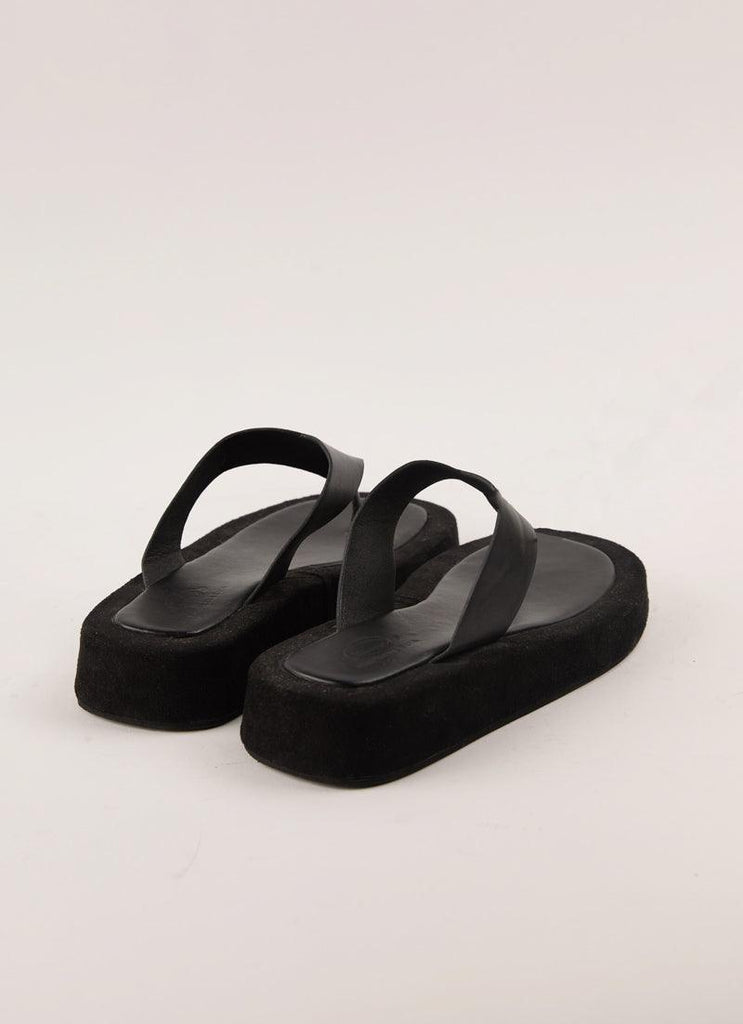 Style Muse Sandal - Black - Peppermayo